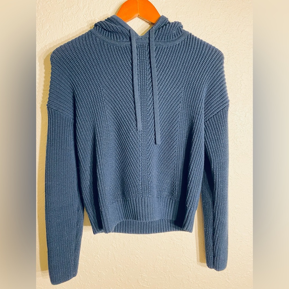 Banana Republic Cropped Hooded Sweater Navy Blue